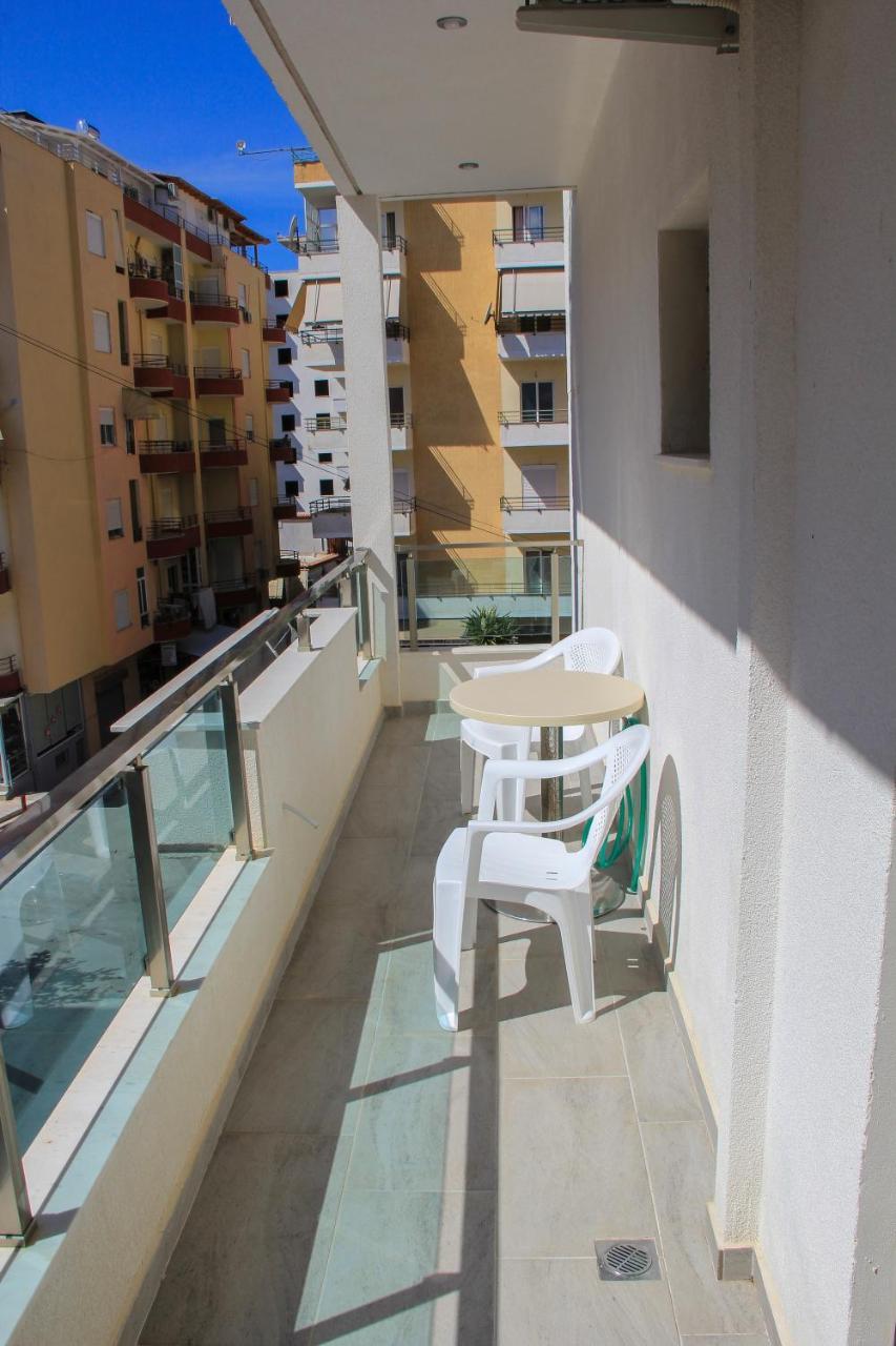 Maxi'S Apartments Sarandë Exterior foto