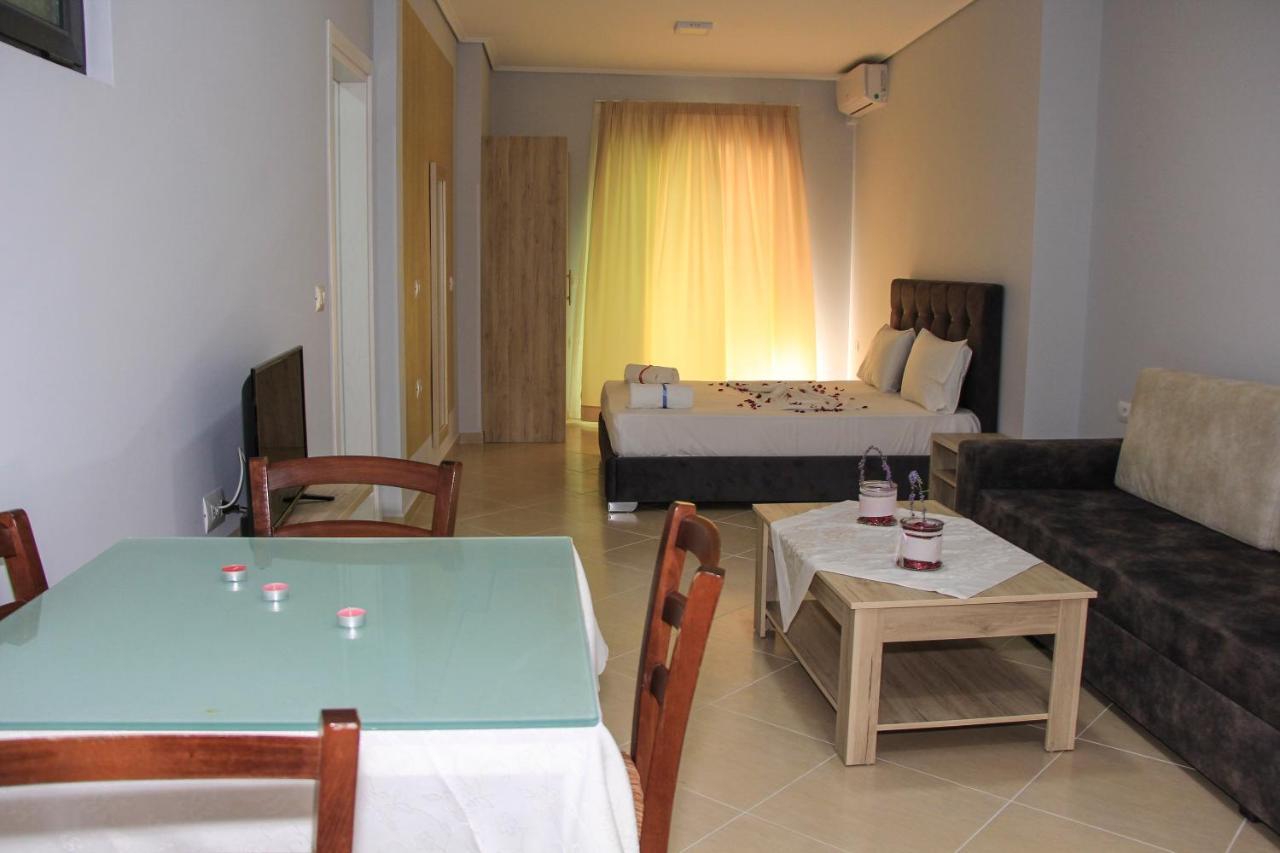 Maxi'S Apartments Sarandë Exterior foto